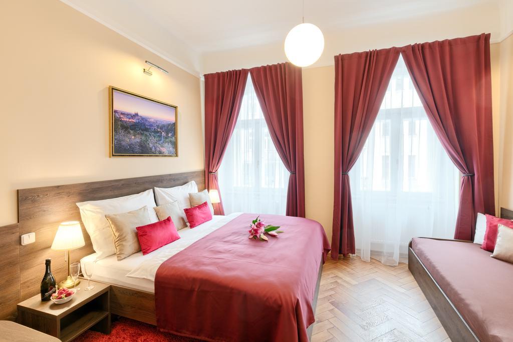 Aparthotel Milada 4*